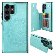 Cargar imagen en el visor de la galería, Casekis Mandala Embossed Phone Case Green
