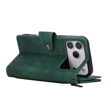 Lade das Bild in den Galerie-Viewer, Casekis Studded Zip Leather Wallet Wristlet Phone Case Green
